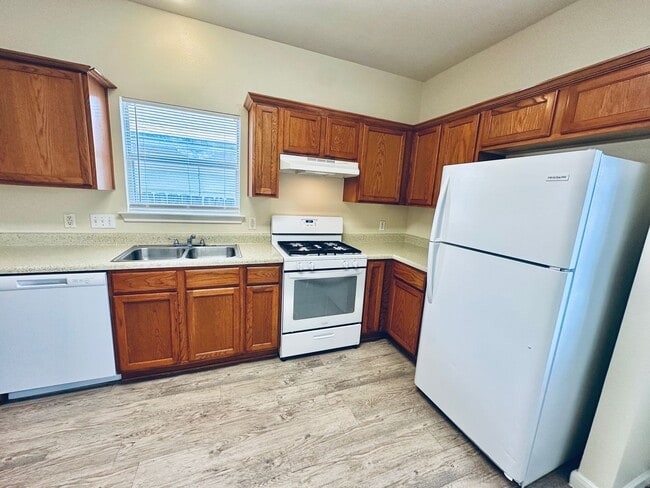 Building Photo - 2873 Southampton Way