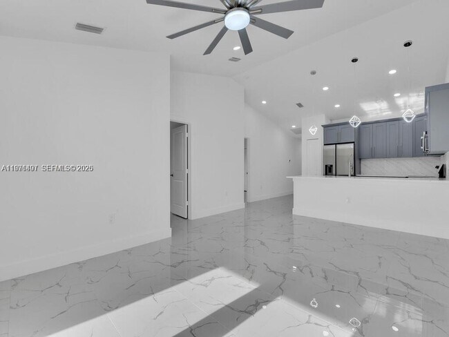 Building Photo - 5117 24th St SW