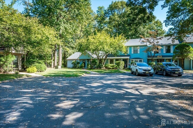Building Photo - 1801 Timber Oaks Rd