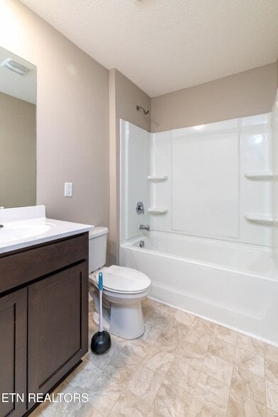 Building Photo - 173 Ashe Ave