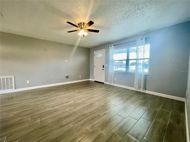 Building Photo - 2107 E Atmore Cir