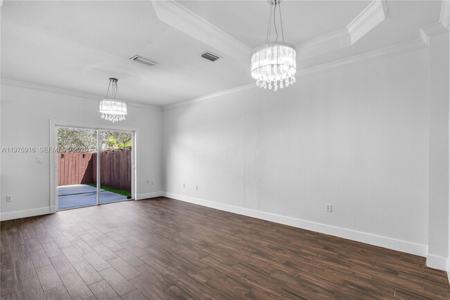 Building Photo - 14055 SW 51st Ln