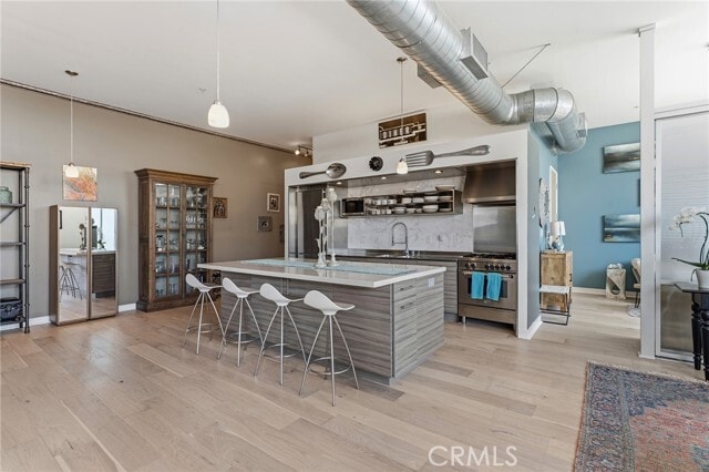 Building Photo - 4080 Glencoe Ave