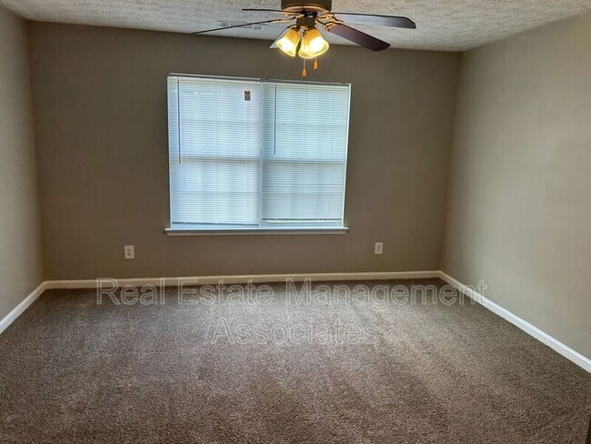 Building Photo - 1772 Carrington Dr