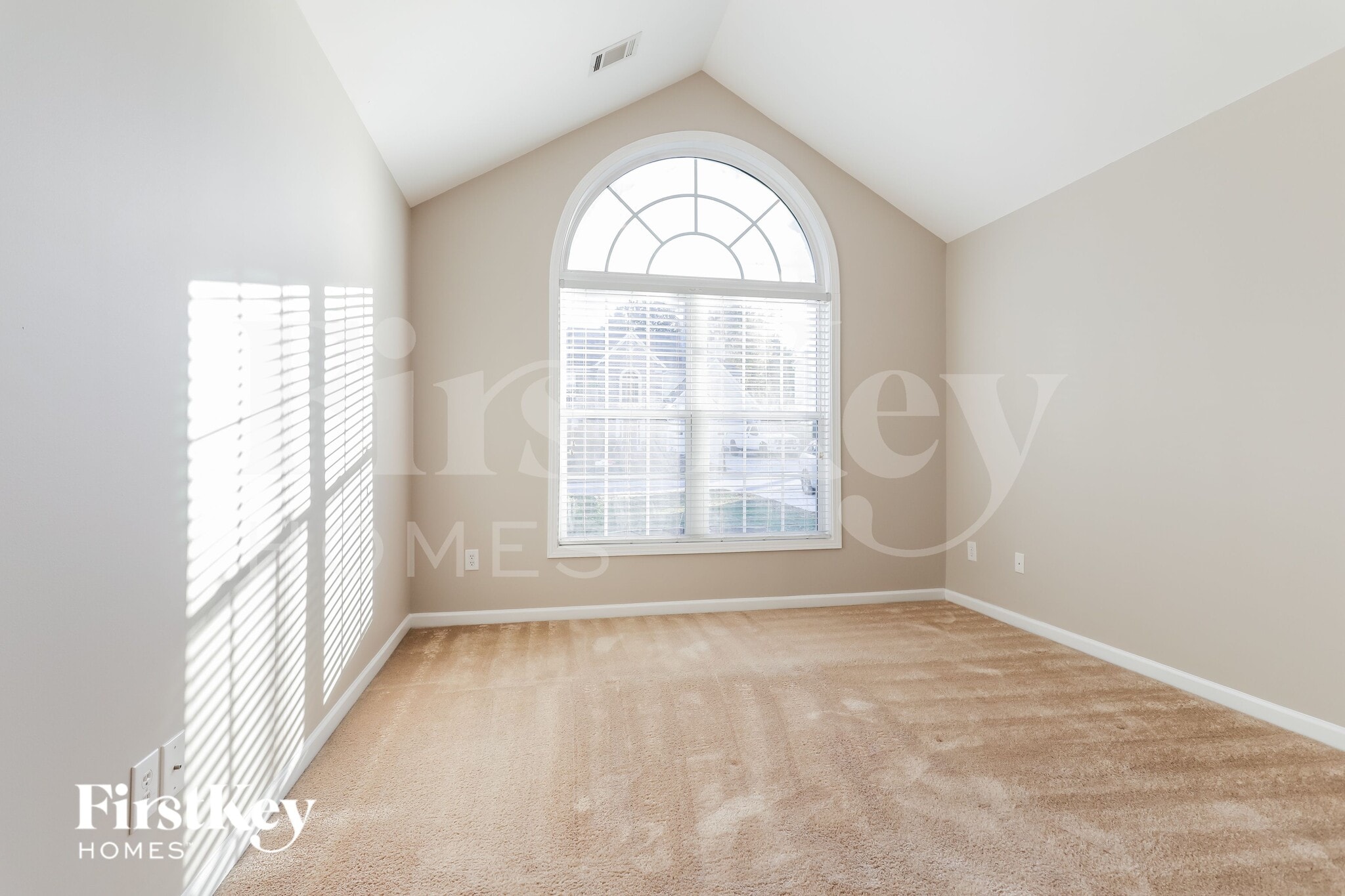 Building Photo - 2868 Merrion Park Ln NE