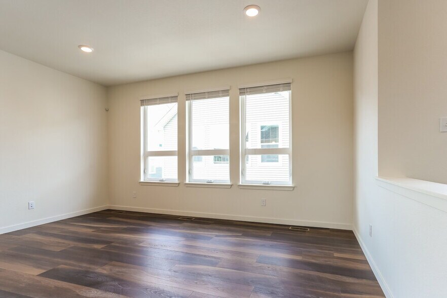 Building Photo - 4721 N Tower Dr