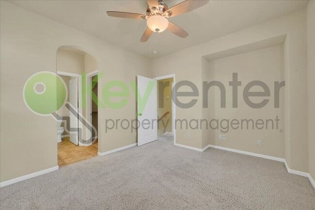 Building Photo - 6123 RolkingHam Ln