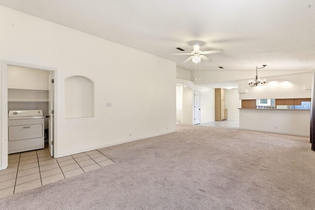 Building Photo - 8319 Santa Clarita St NE