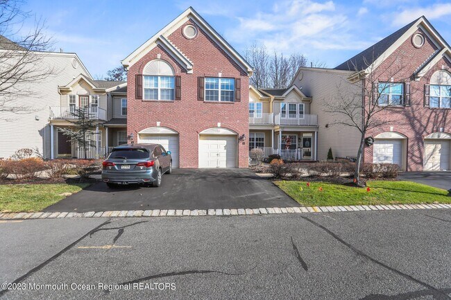 Building Photo - 19 Persimmon Ln