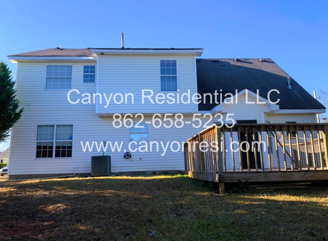 Building Photo - 2554 Willenhall Way