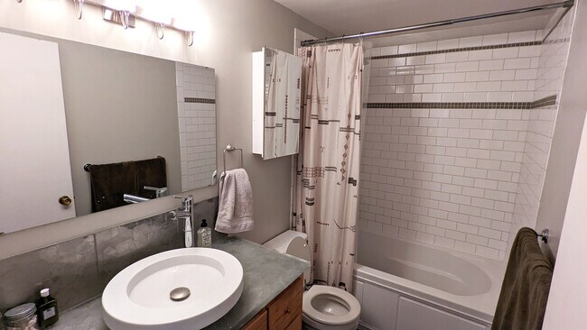updated bathroom - 3710 27th Plz W