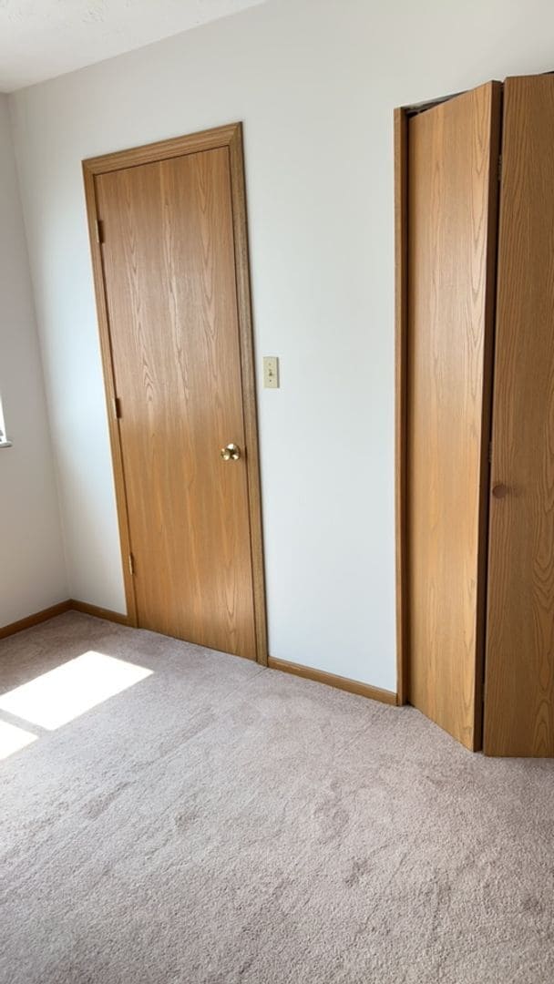 Building Photo - Two bedroom apartment