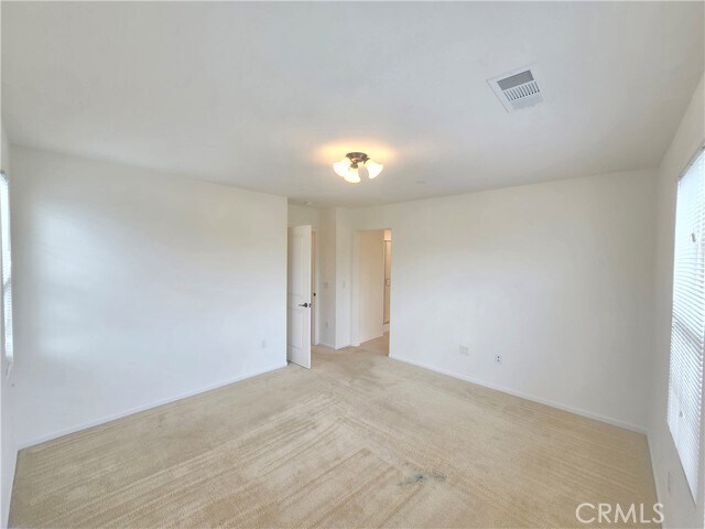 Building Photo - 879 Iris Way