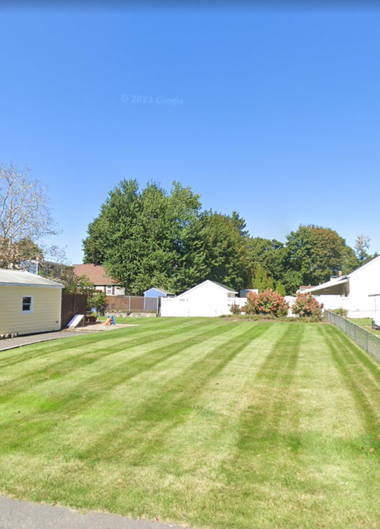 Building Photo - 24 Waterman St