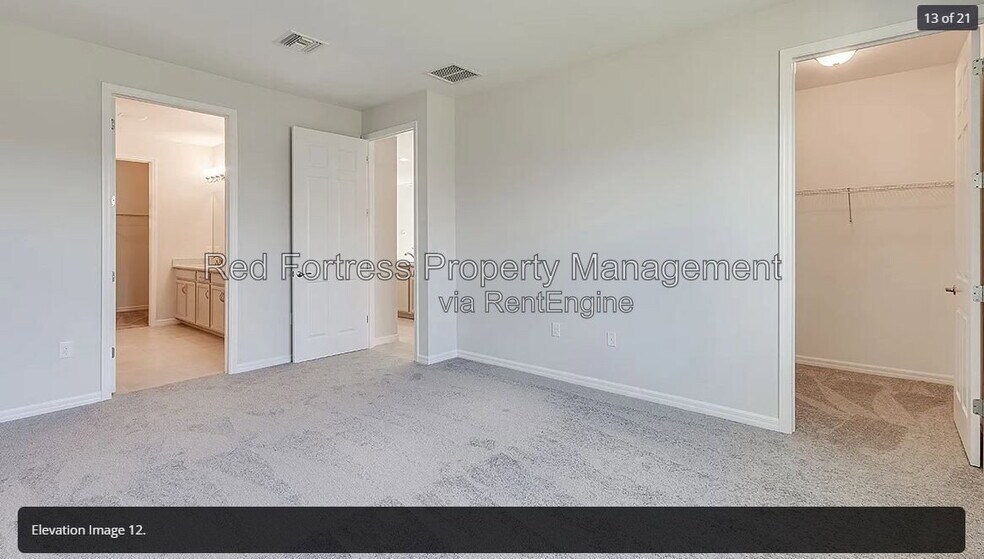 Building Photo - 15240 Floresta Ln
