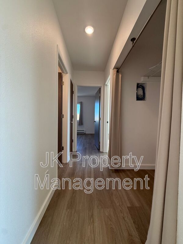 Building Photo - 3440 11th Ave S