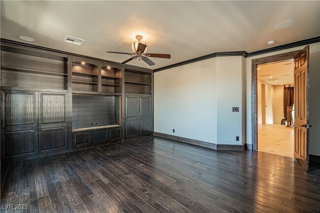 Building Photo - 1423 Foothills Village Dr
