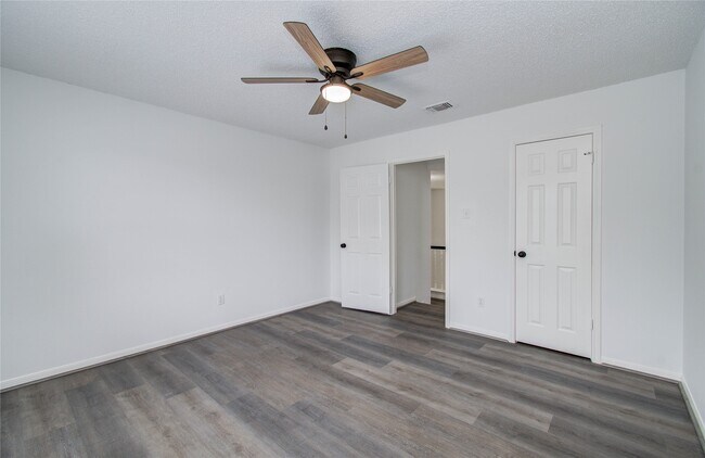 Building Photo - 2106 Spyglass Dr