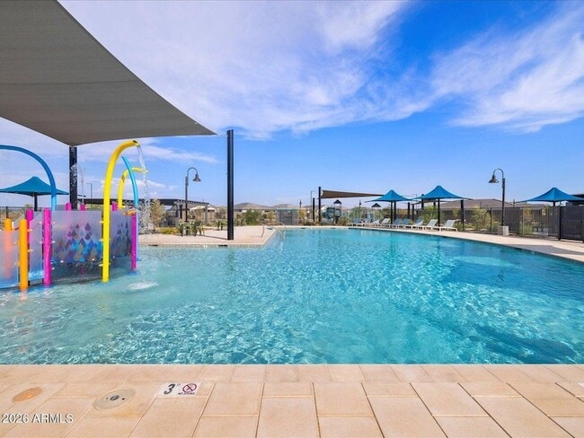 Building Photo - 15875 W Cottontail Ln