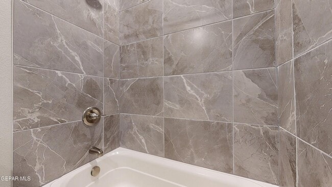 Building Photo - 12613 Cono Norte Dr