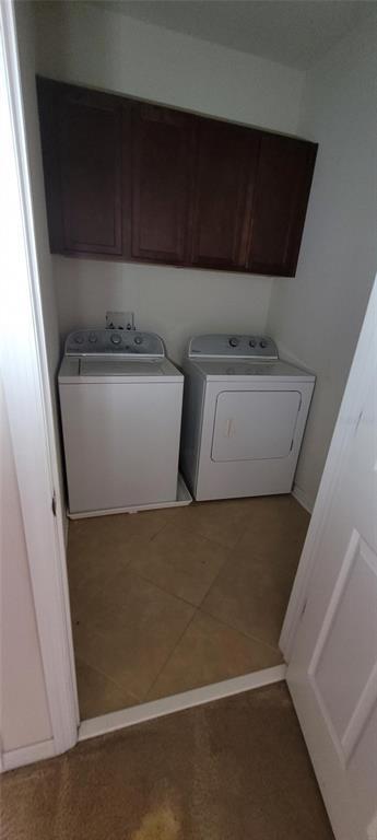 Building Photo - 2230 Riverglen Ct