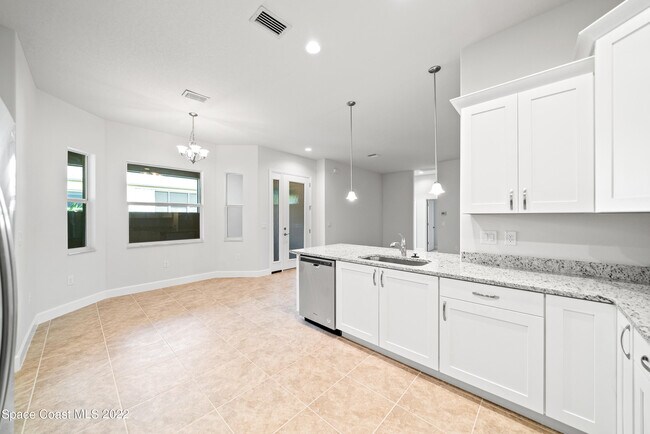 Building Photo - 4280 Alamanda Key Dr