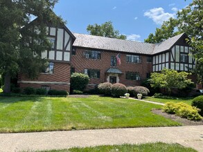 Building Photo - 6807 Wooster Pike