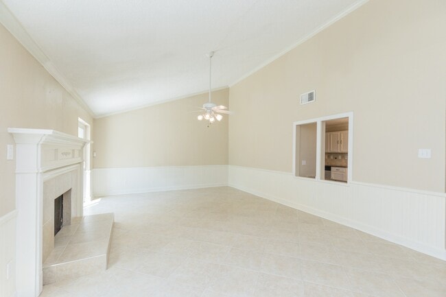 Building Photo - 4106 Kitchen Hill Ln