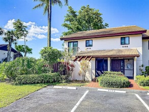 Building Photo - 5172 Fountains Dr S
