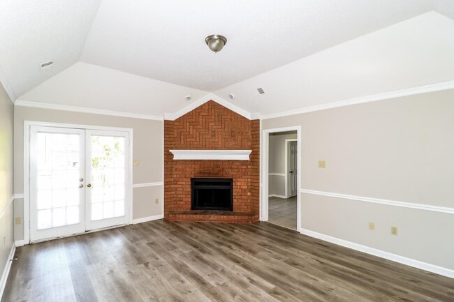 Building Photo - 4374 Vancouver Cove