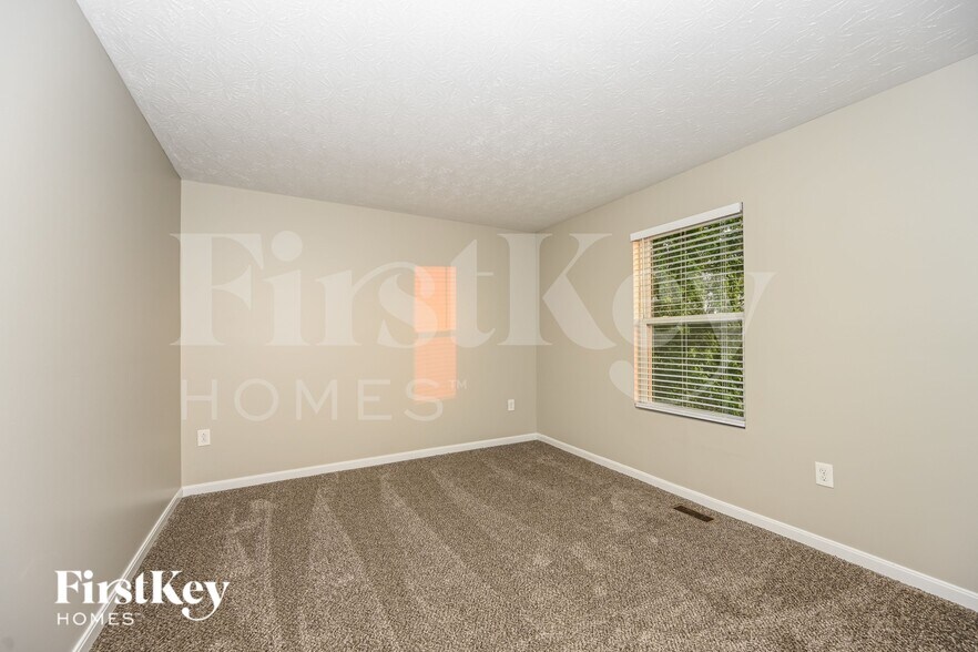 Building Photo - 7831 Healy Dr