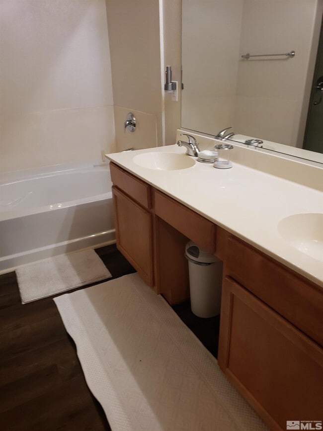 Building Photo - 1325 S Meadows Pkwy