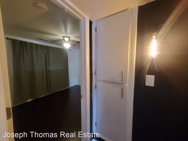 Building Photo - 2 br, 1 bath House - 434 S 700 W Apt #1