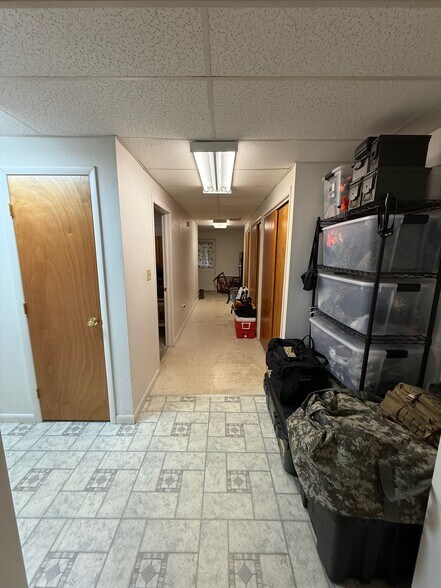 Building Photo - 408 Newcomer Rd