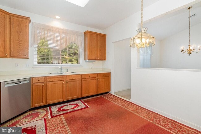 Building Photo - 660 Springhouse Ln