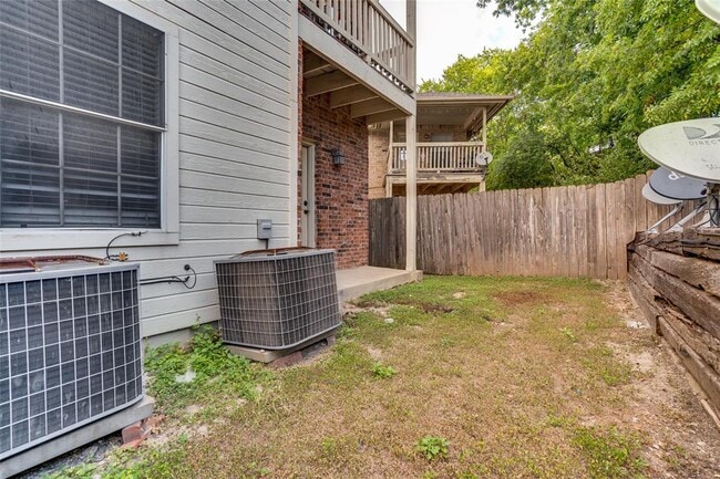 Building Photo - 303 Rawhide Loop