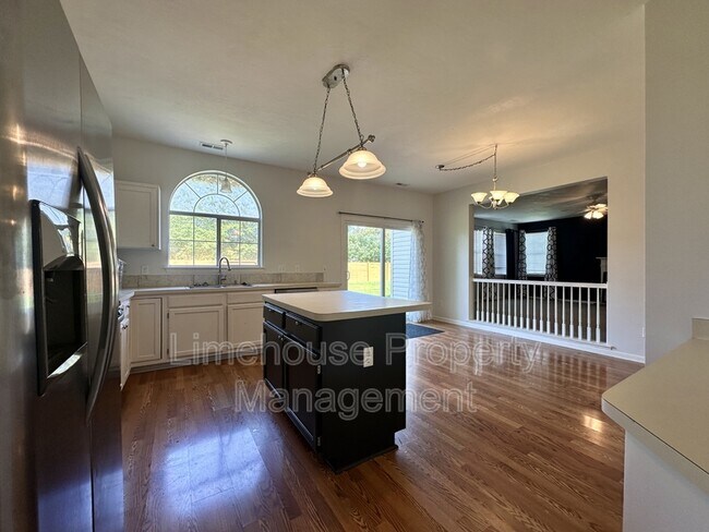 Building Photo - 4412 Valera Ct