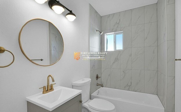 Building Photo - 202 S 2nd St