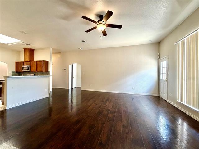 Building Photo - 5408 Dove Dr