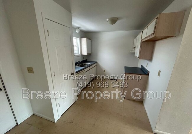 Building Photo - 631 Hope St