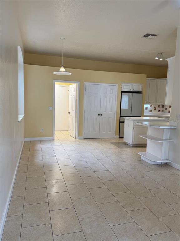 Building Photo - 14300 Dulcimer Ct