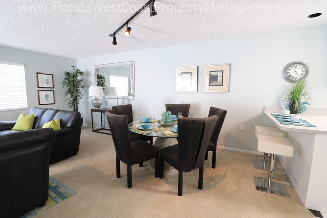 Building Photo - SIESTA KEY! DIRECT WATER VIEWS! ANNUAL LEA...