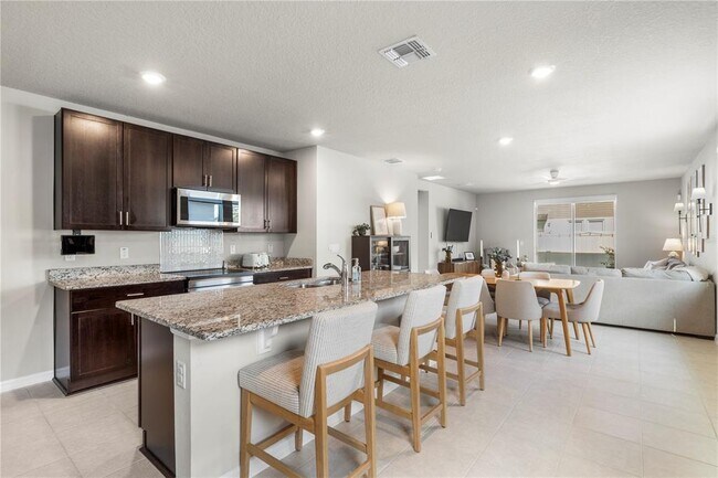 Building Photo - 34799 Telluride Ln