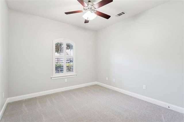 Building Photo - 305 Brown Thrasher Loop S