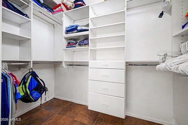Building Photo - 10618 E Morning Star Dr
