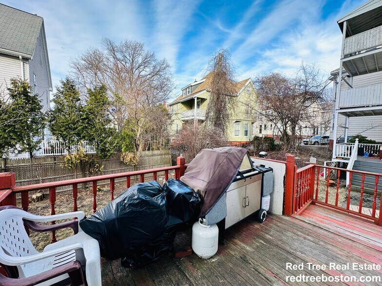 Building Photo - 6 Mortimer Pl