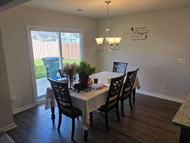 Building Photo - 83 Dunnoman Dr