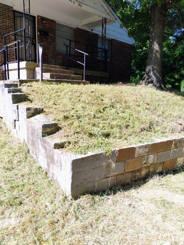 Building Photo - 509 E Alston Ave