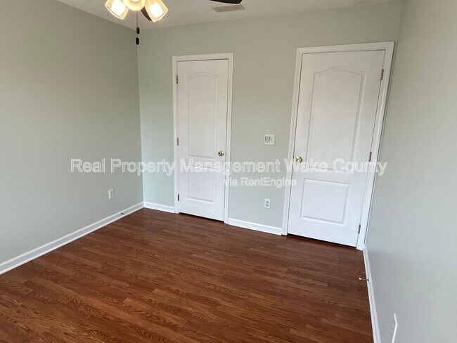Building Photo - 4417 Crowfield Dr