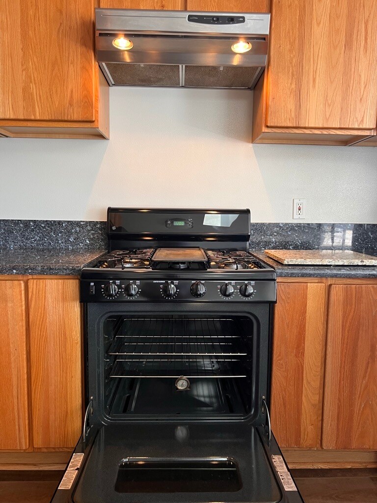 Building Photo - 2622 Sprig Pl